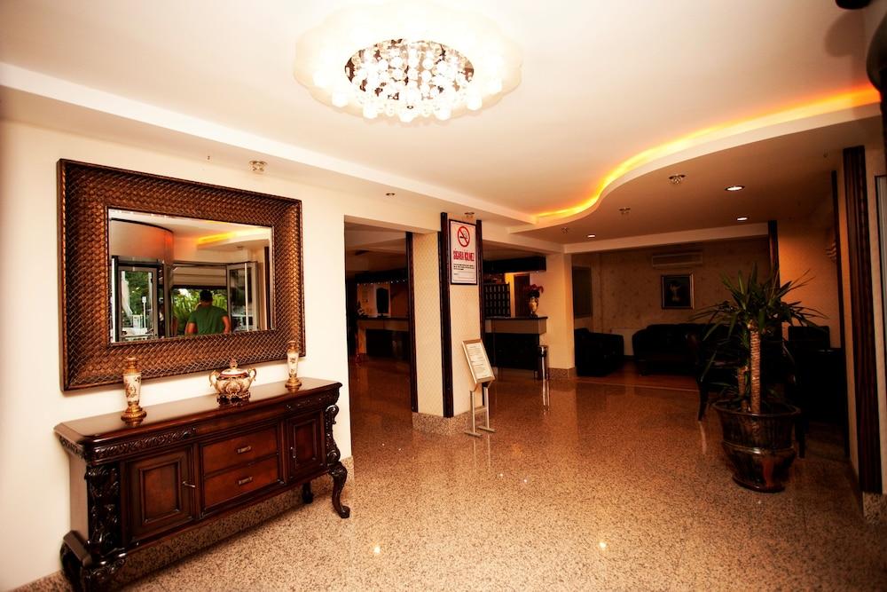 Duqqan Deluxe Hotel Кушадасы Экстерьер фото