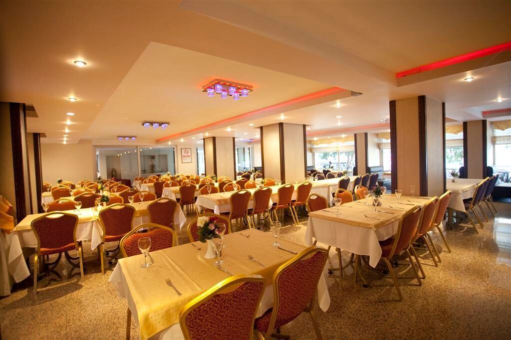 Duqqan Deluxe Hotel Кушадасы Экстерьер фото