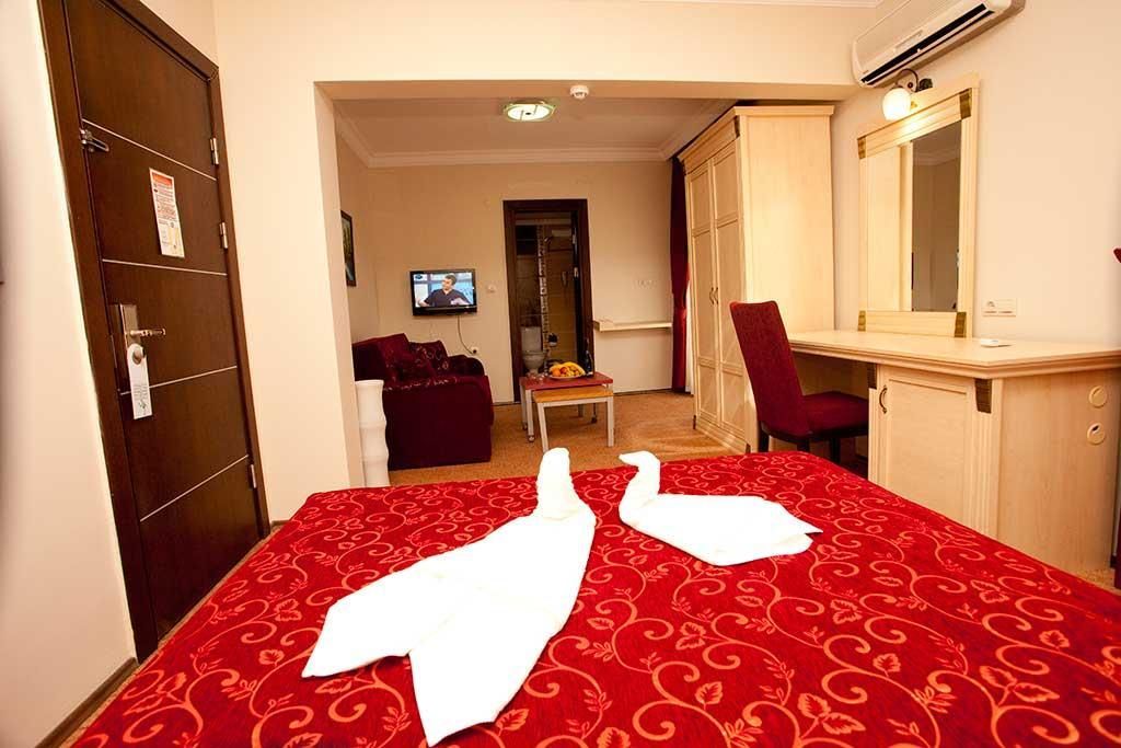 Duqqan Deluxe Hotel Кушадасы Экстерьер фото